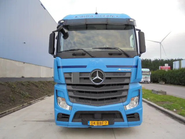Mercedes-Benz Actros 1842 LS EUR6 - شاحنة جرار: صور 2 Mercedes-Benz Actros 1842 LS EUR6 - شاحنة جرار: صور 2
