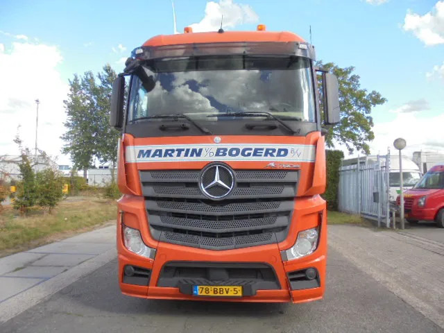 Mercedes-Benz Actros 1842 LS NL TRUCK - شاحنة جرار: صور 2 Mercedes-Benz Actros 1842 LS NL TRUCK - شاحنة جرار: صور 2