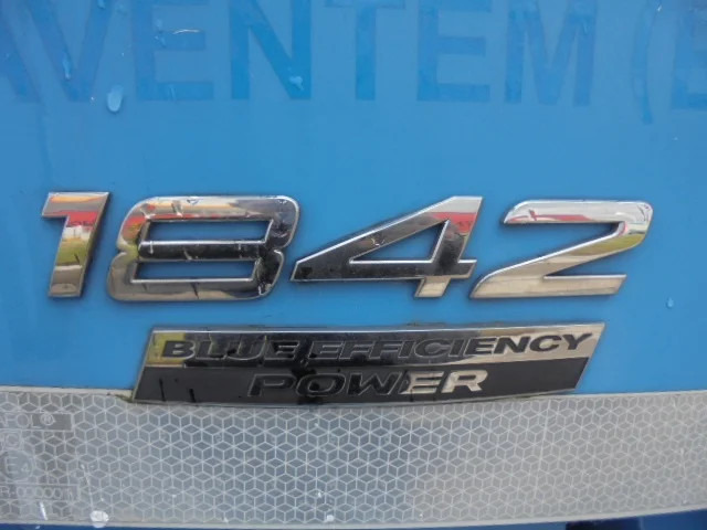 Mercedes-Benz Actros 1842 LS - شاحنة جرار: صور 4 Mercedes-Benz Actros 1842 LS - شاحنة جرار: صور 4