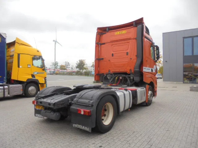 Mercedes-Benz Actros 1842 NL TRUCK APK 07-26 - شاحنة جرار: صور 5 Mercedes-Benz Actros 1842 NL TRUCK APK 07-26 - شاحنة جرار: صور 5