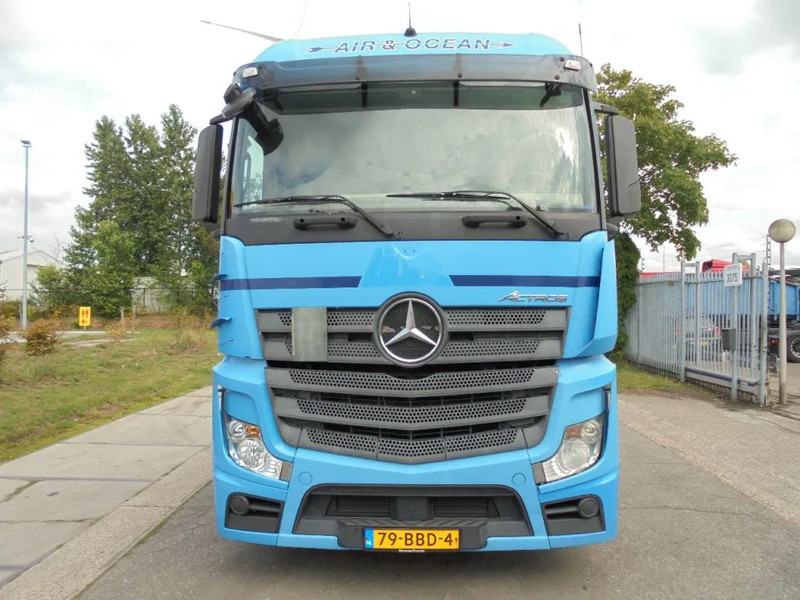 Mercedes-Benz Actros 1842 - شاحنة جرار: صور 2 Mercedes-Benz Actros 1842 - شاحنة جرار: صور 2