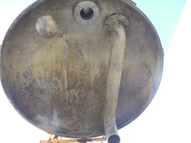 فراغ شاحنة Mercedes-Benz Actros 2532 LENA ADR: صور 11 فراغ شاحنة Mercedes-Benz Actros 2532 LENA ADR: صور 11