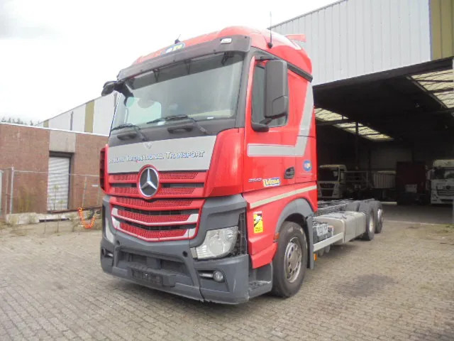 Mercedes-Benz Actros 2542 6X2 ENGINE NOT OK - الشاسيه شاحنة: صور 1 Mercedes-Benz Actros 2542 6X2 ENGINE NOT OK - الشاسيه شاحنة: صور 1