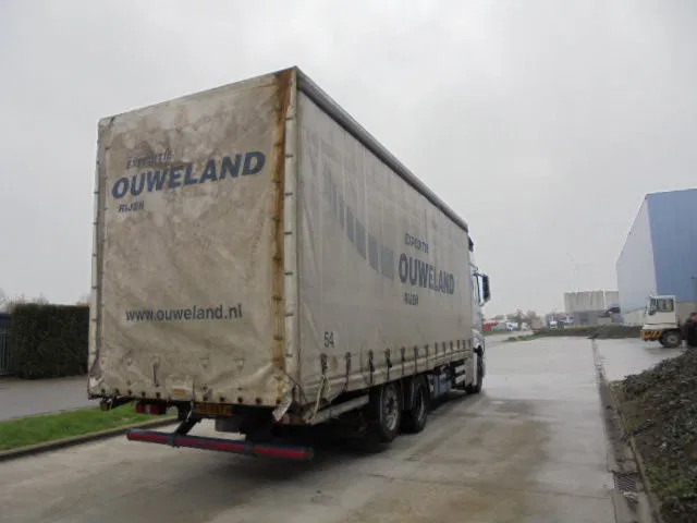 Mercedes-Benz Actros 2542 6X2 - شاحنة ستارة: صور 4 Mercedes-Benz Actros 2542 6X2 - شاحنة ستارة: صور 4