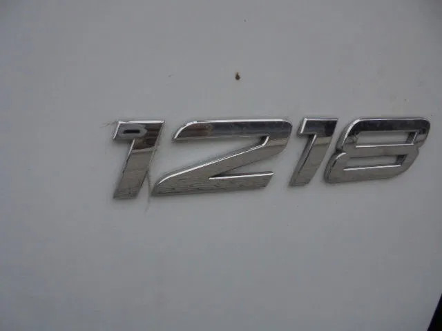 Mercedes-Benz Atego 1218 - متساوي شاحنة: صور 4 Mercedes-Benz Atego 1218 - متساوي شاحنة: صور 4
