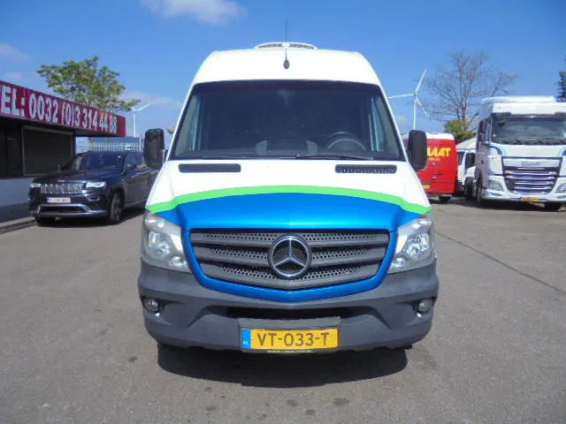 Mercedes-Benz Sprinter 313 FRIGO NL TRUCK - الشاحنات الصغيرة المبردة: صور 2 Mercedes-Benz Sprinter 313 FRIGO NL TRUCK - الشاحنات الصغيرة المبردة: صور 2