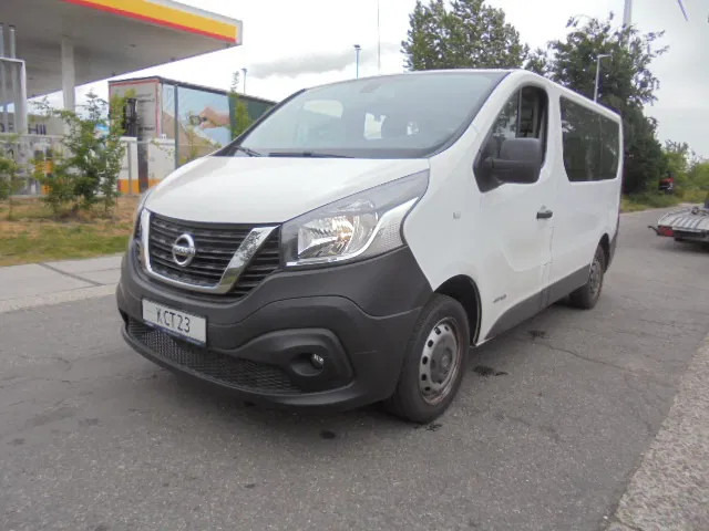 Nissan NV 300 - حافلة: صور 1 Nissan NV 300 - حافلة: صور 1