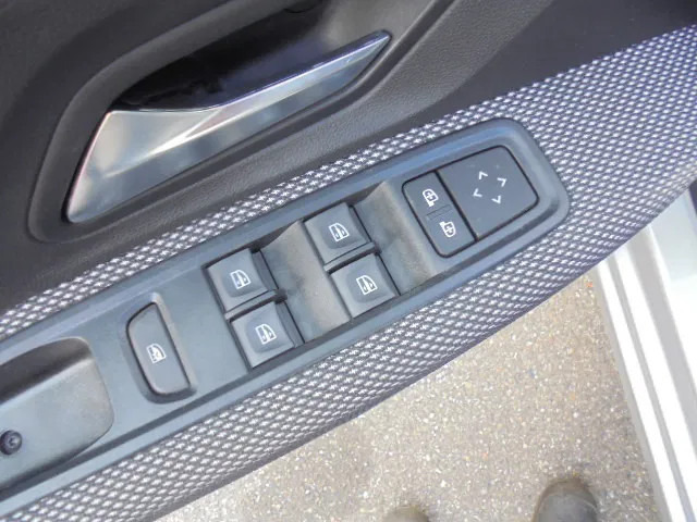 سيدان جديد Renault Taliant 1.0 TURBO NEW TAX FREE: صور 11