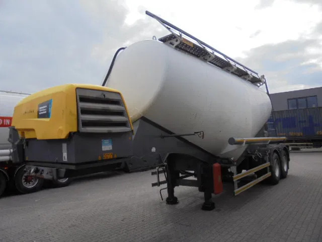 Saitek BULKTRAILER - نصف مقطورة صهريج: صور 1 Saitek BULKTRAILER - نصف مقطورة صهريج: صور 1
