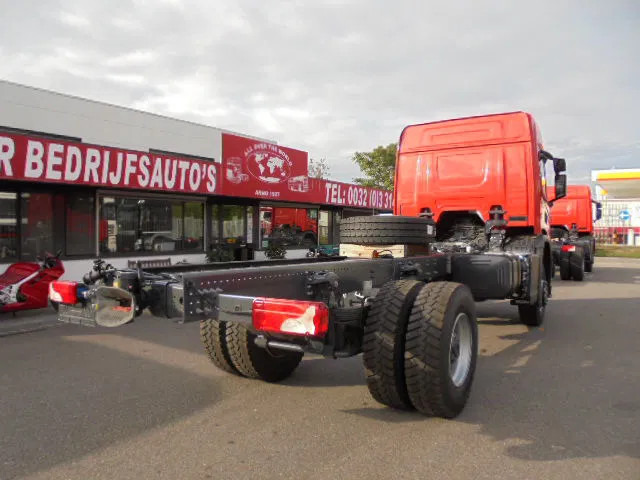 Scania P450 XT 4X4 NIEUW - DEMO - الشاسيه شاحنة: صور 4 Scania P450 XT 4X4 NIEUW - DEMO - الشاسيه شاحنة: صور 4