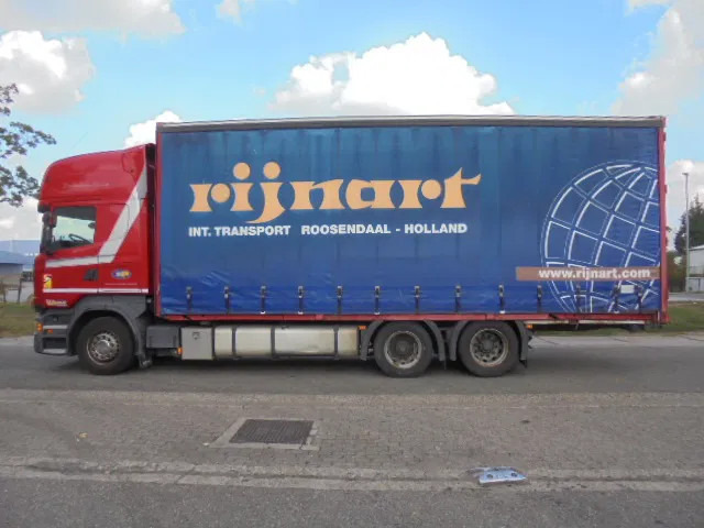Scania R400 6X2 RETARDER BDF - بصندوق مغلق شاحنة: صور 5 Scania R400 6X2 RETARDER BDF - بصندوق مغلق شاحنة: صور 5