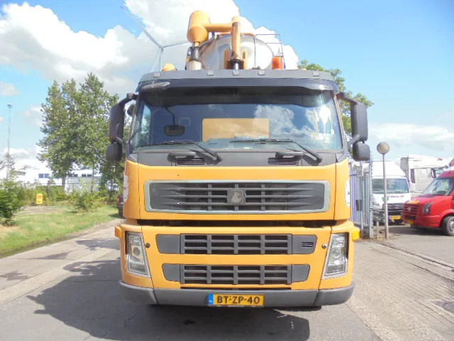 Terberg FM 1450 6X4 - فراغ شاحنة: صور 2 Terberg FM 1450 6X4 - فراغ شاحنة: صور 2