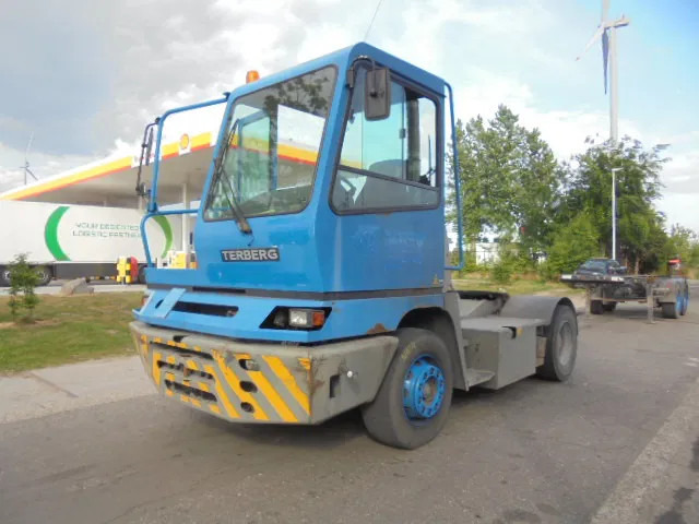 Terberg YT 182 + REGISTRATION - جرارات صالات المطارات: صور 1 Terberg YT 182 + REGISTRATION - جرارات صالات المطارات: صور 1