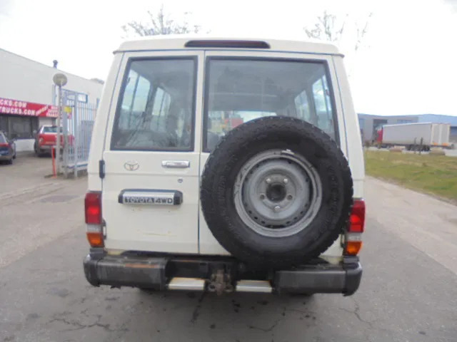 شاحنة البيك أب Toyota Land Cruiser HZJ76 + HZJ78L + PICKUP 4WD EXPORT OUT EU ONLY: صور 9