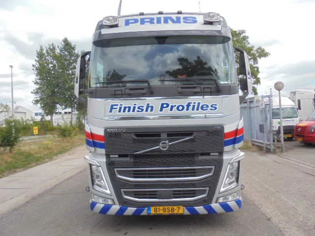 Volvo FH 420 6X2 NL TRUCK - شاحنة كرين: صور 3 Volvo FH 420 6X2 NL TRUCK - شاحنة كرين: صور 3