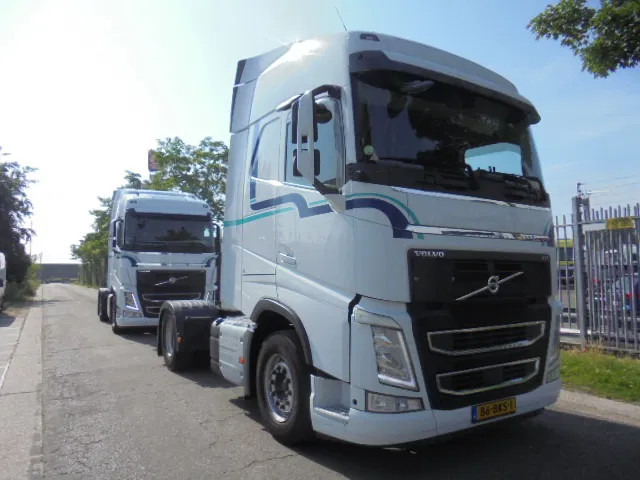 Volvo FH 420 NL TRUCK - شاحنة جرار: صور 3 Volvo FH 420 NL TRUCK - شاحنة جرار: صور 3