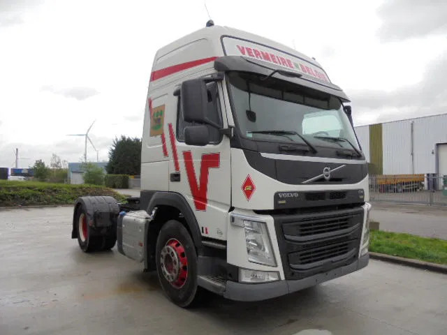 Volvo FM 12.420 EURO 6 - شاحنة جرار: صور 3 Volvo FM 12.420 EURO 6 - شاحنة جرار: صور 3
