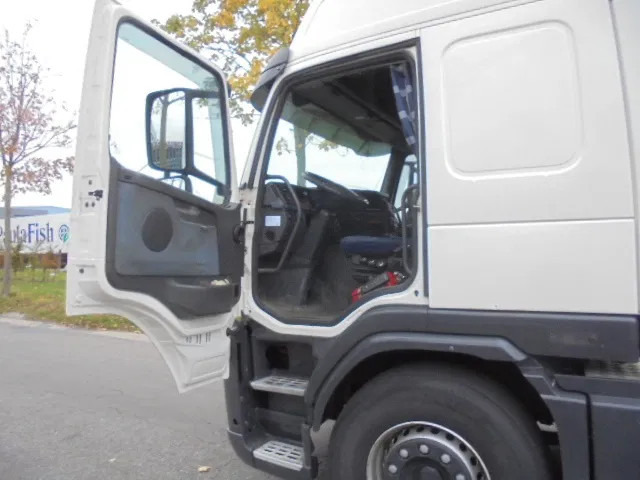 Volvo FM 400 GLOBETROTTER ADR NL TRUCK +TANK TRAILER - شاحنة جرار: صور 5 Volvo FM 400 GLOBETROTTER ADR NL TRUCK +TANK TRAILER - شاحنة جرار: صور 5