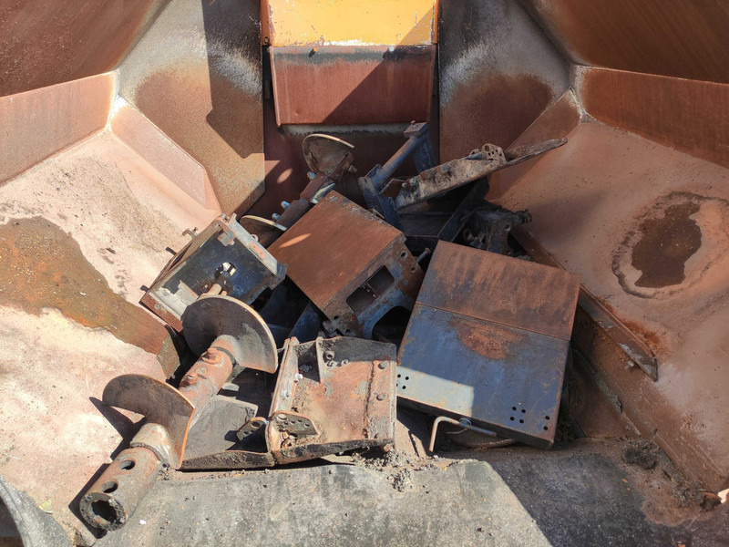 ABG Titan 273 ABG - wheel asphalt paver - العامل بالقار: صور 3 ABG Titan 273 ABG - wheel asphalt paver - العامل بالقار: صور 3