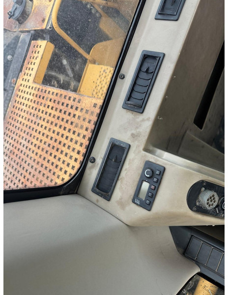 حفارة على عجلات Caterpillar M 315 C: صور 7