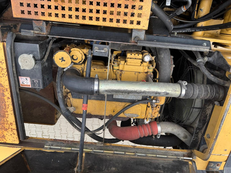 حفارة على عجلات Caterpillar M 315 C: صور 15