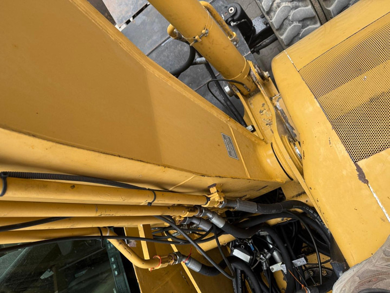 حفارة على عجلات Caterpillar M 315 C: صور 19