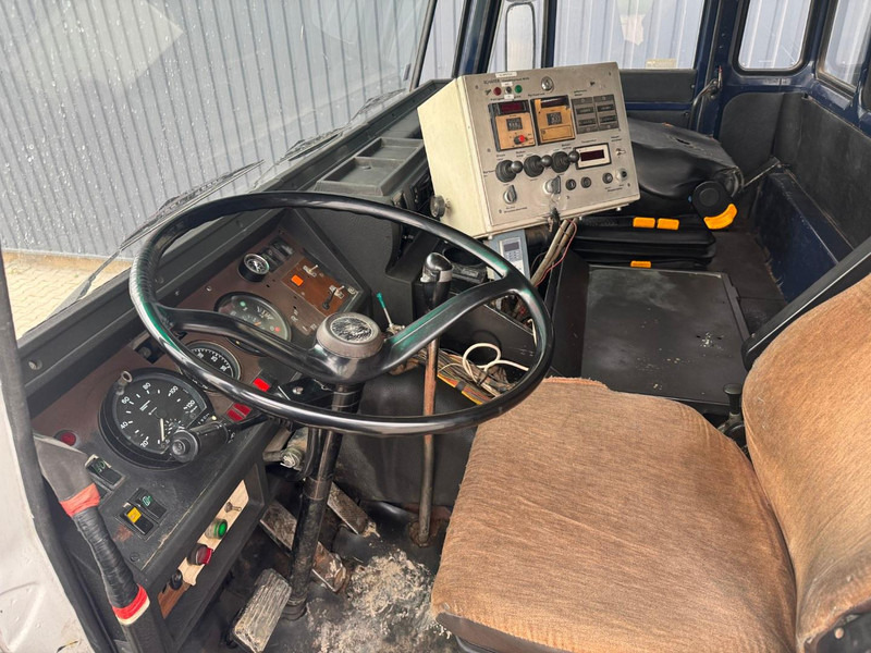 DAF 2800 - شاحنة صهريج: صور 5 DAF 2800 - شاحنة صهريج: صور 5