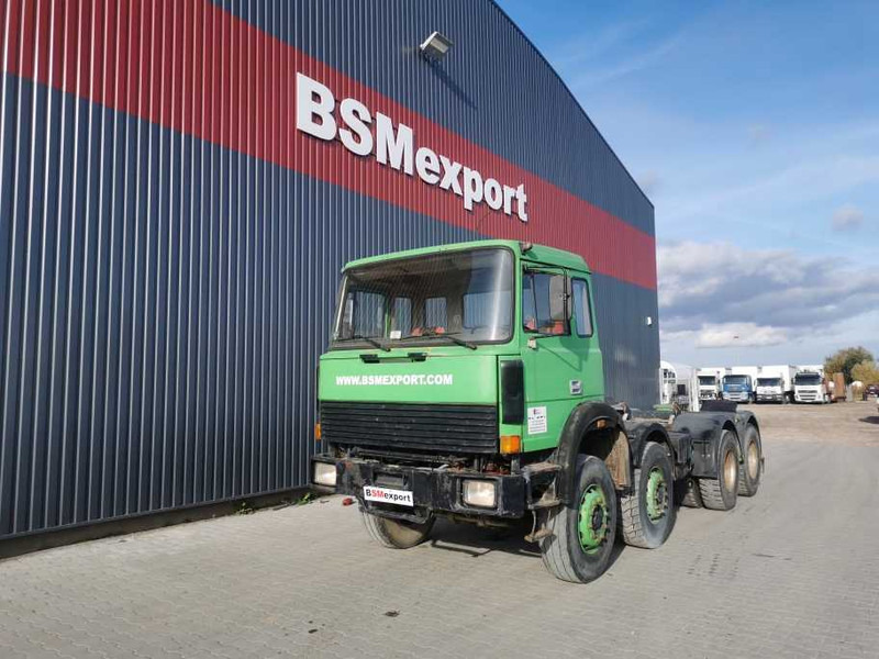 Iveco Magirus 300-34 V8 chassis truck - الشاسيه شاحنة: صور 1 Iveco Magirus 300-34 V8 chassis truck - الشاسيه شاحنة: صور 1