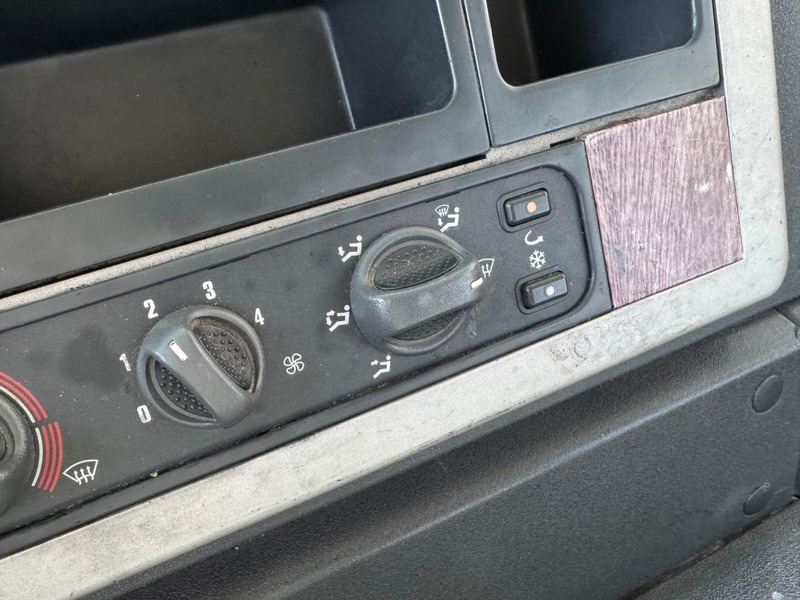 شاحنة جرار Iveco Stralis 440s42: صور 11 شاحنة جرار Iveco Stralis 440s42: صور 11