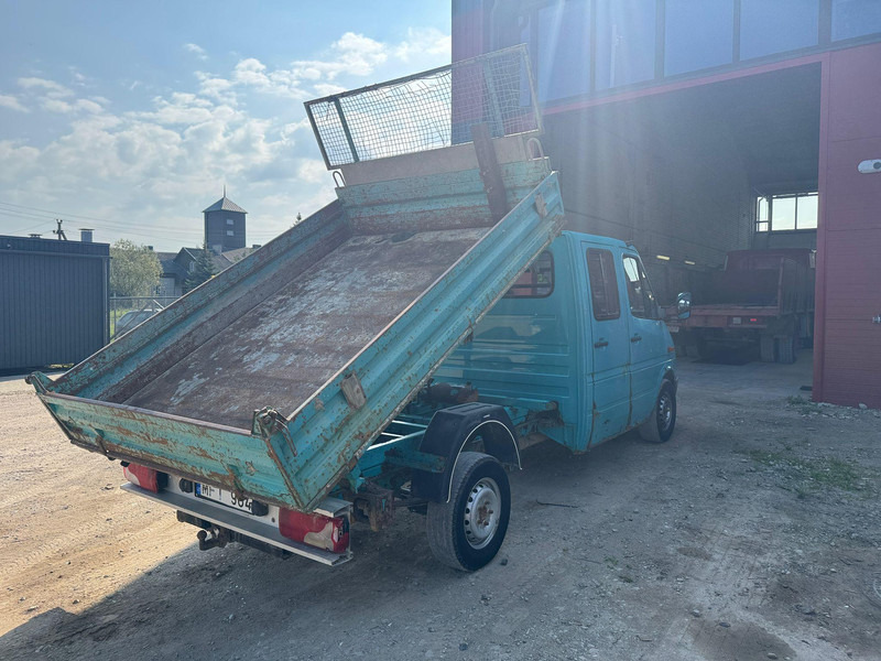 Mercedes-Benz Sprinter 310 - قلاب صغير: صور 3 Mercedes-Benz Sprinter 310 - قلاب صغير: صور 3