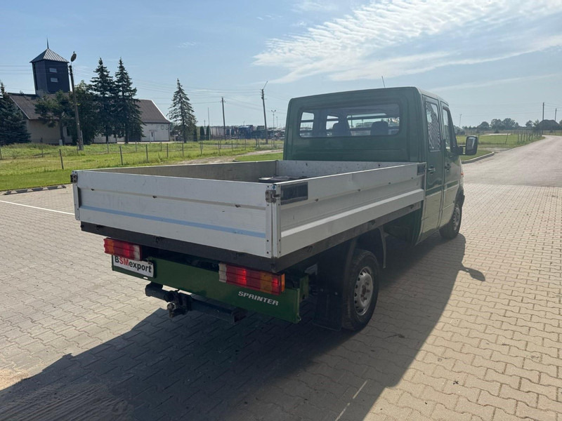 Mercedes-Benz Sprinter 313 - الشاحنات الصغيرة المسطحة: صور 3 Mercedes-Benz Sprinter 313 - الشاحنات الصغيرة المسطحة: صور 3