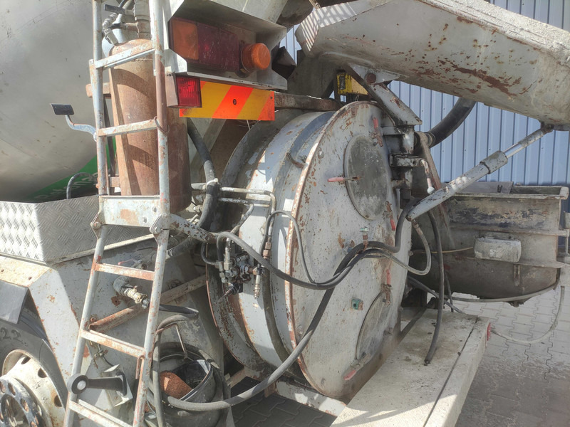 شاحنة خلاطة خرسانة Scania 113 concrete mixer truck: صور 7