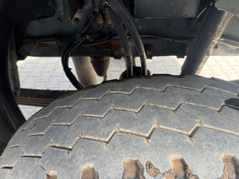 شاحنات مسطحة Sisu 12 E 480: صور 20