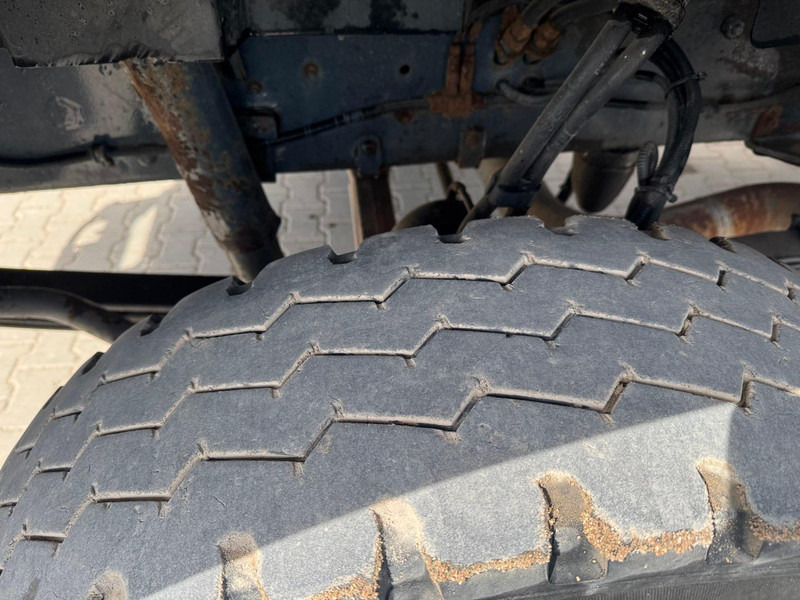 شاحنات مسطحة Sisu 12 E 480: صور 18