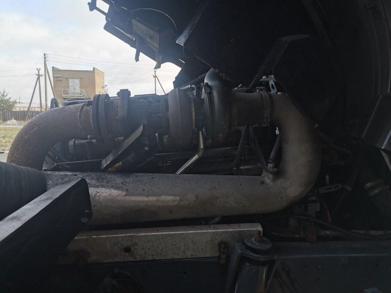 شاحنات مسطحة Sisu 12 E 480: صور 14