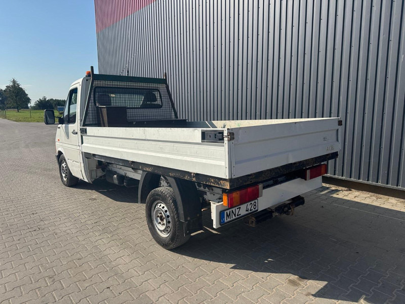 Volkswagen LT 28 - الشاحنات الصغيرة المسطحة: صور 4 Volkswagen LT 28 - الشاحنات الصغيرة المسطحة: صور 4