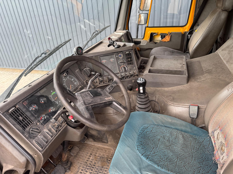 Volvo FL10 - فراغ شاحنة: صور 5 Volvo FL10 - فراغ شاحنة: صور 5
