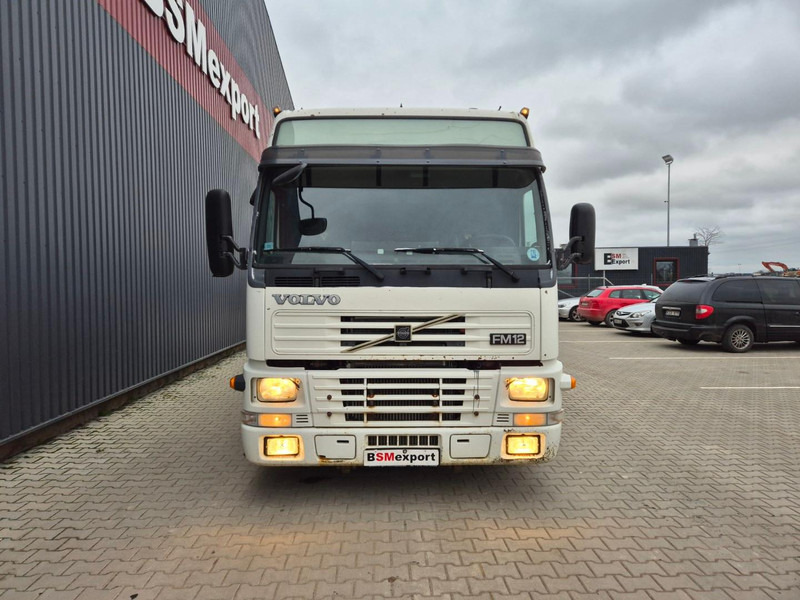 Volvo FM 12.420 without crane - شاحنات مسطحة: صور 3 Volvo FM 12.420 without crane - شاحنات مسطحة: صور 3