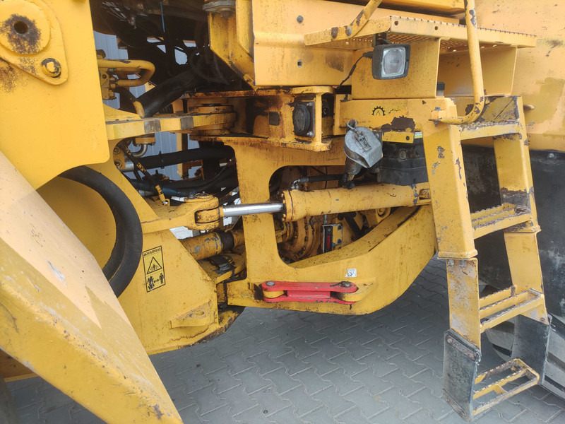 اللودر بعجل Volvo L220 wheel loader: صور 13