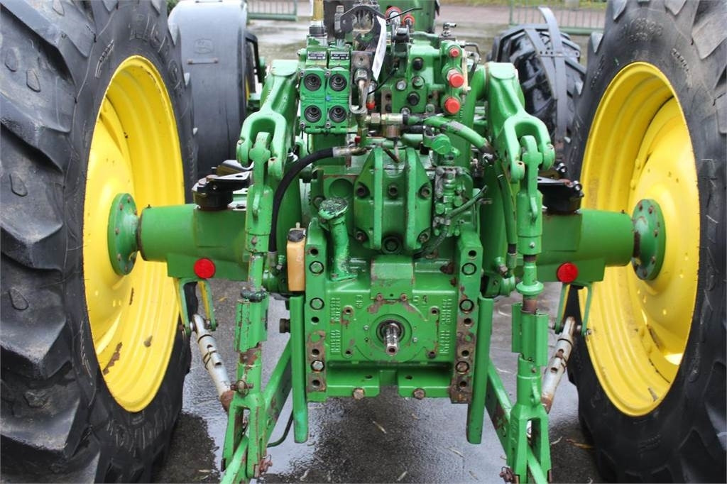 John Deere 6000- 30 4 cyl. - جرار: صور 3 John Deere 6000- 30 4 cyl. - جرار: صور 3
