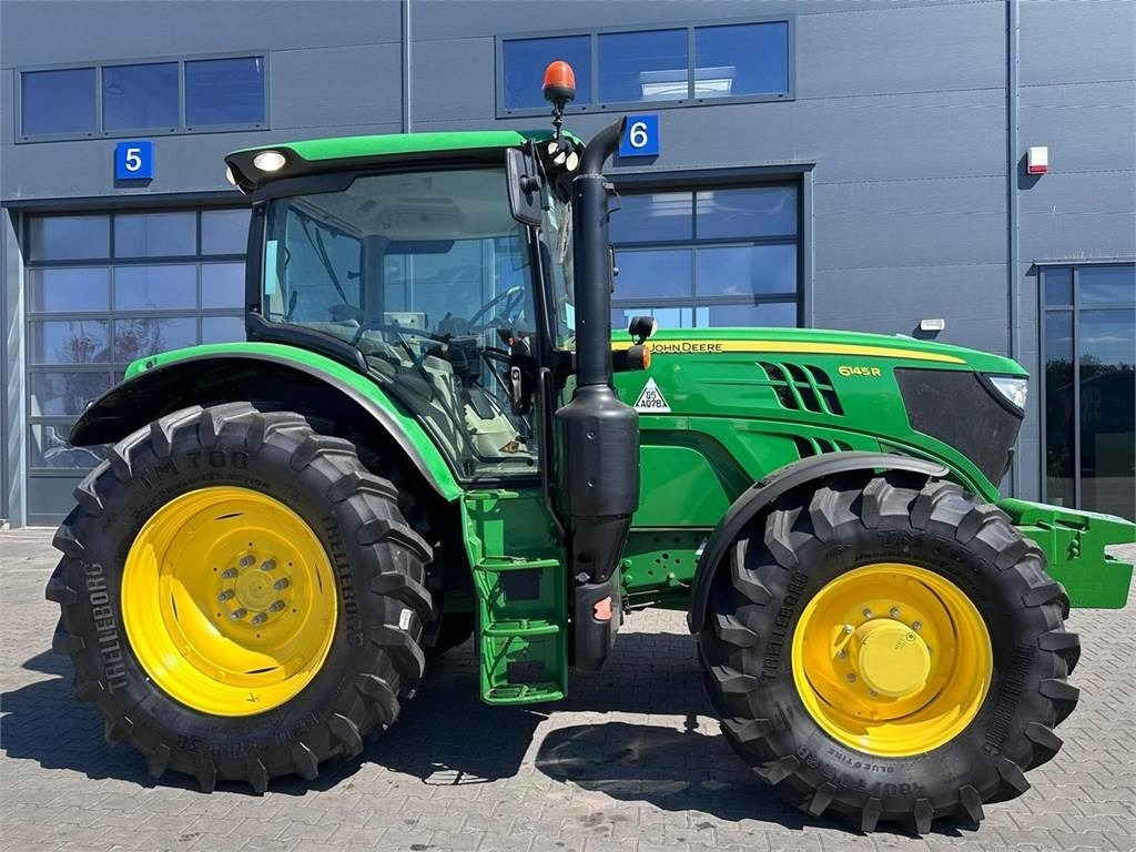 John Deere 6145R - جرار: صور 2 John Deere 6145R - جرار: صور 2