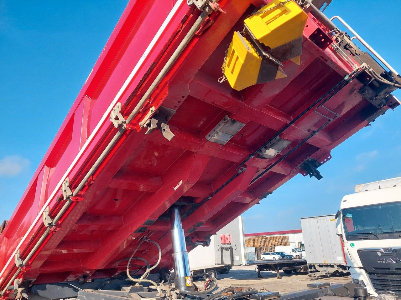 قلابات Iveco AD 260T45 BB Dautel Bordmatic 6x4: صور 6 قلابات Iveco AD 260T45 BB Dautel Bordmatic 6x4: صور 6