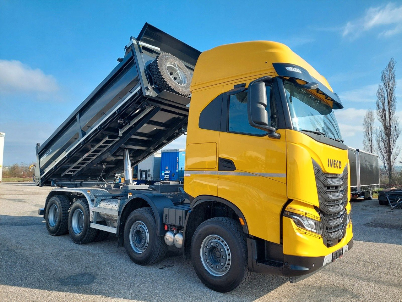 Iveco AS360X53Z Stralis X-WAY 8x4 Bordmatik - قلابات: صور 2 Iveco AS360X53Z Stralis X-WAY 8x4 Bordmatik - قلابات: صور 2