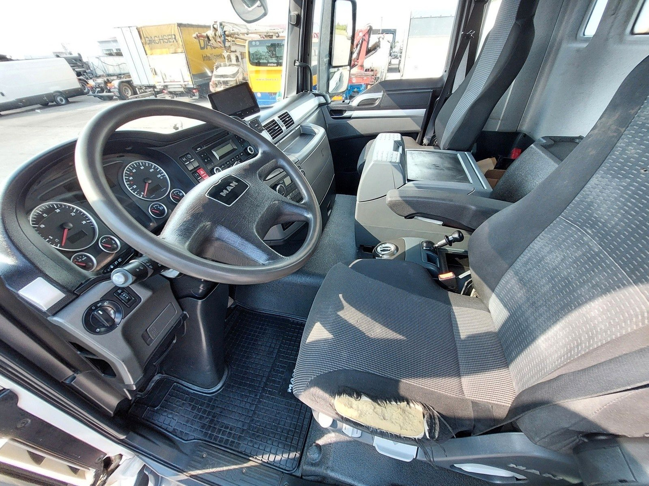 شاحنة خلاطة خرسانة MAN TGS 32.400 8X4 BB Liebherr 9 m³: صور 17