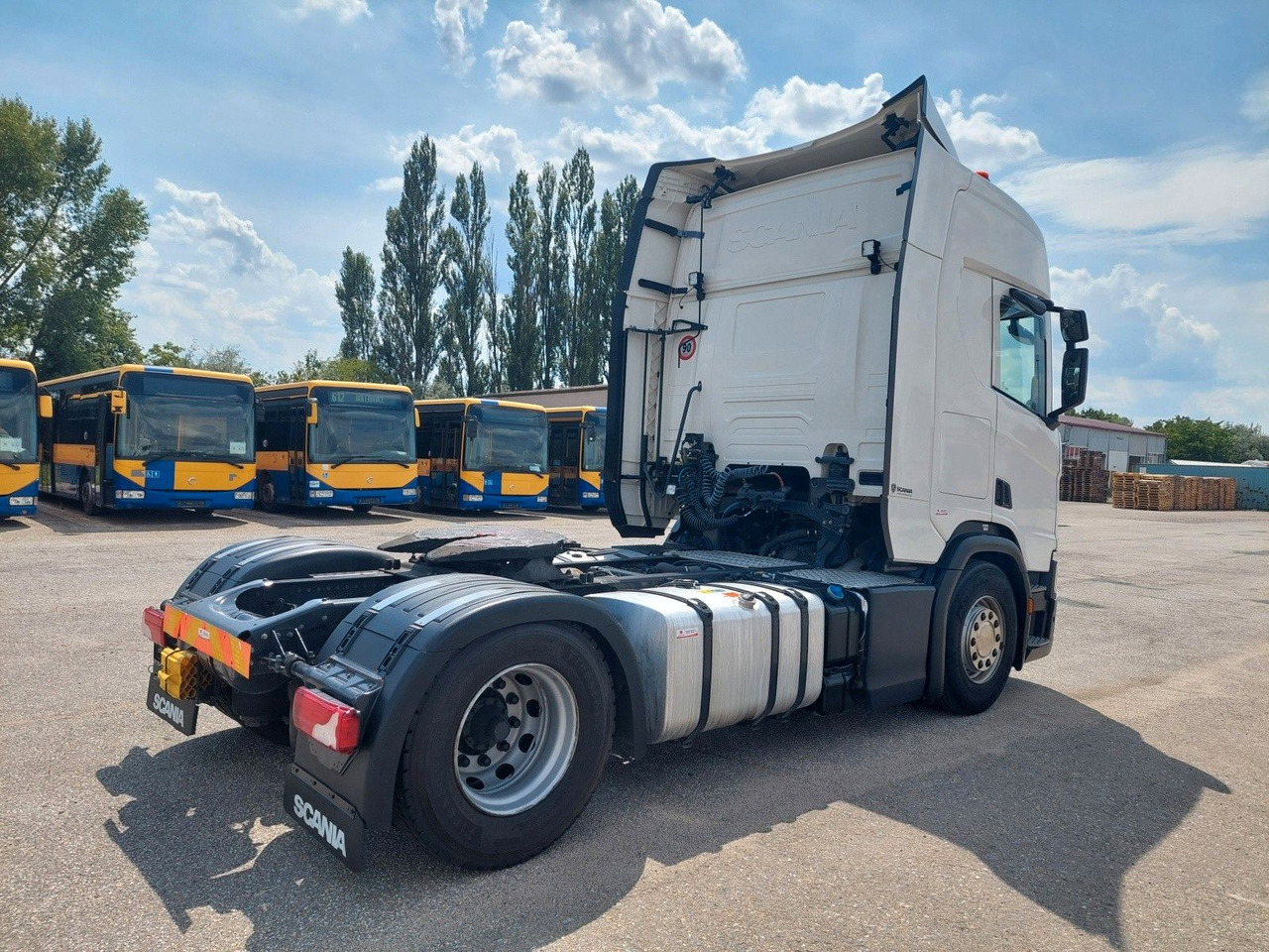 Scania R 500 A4X2LB Luft/Luft ADR Standklima - شاحنة جرار: صور 4 Scania R 500 A4X2LB Luft/Luft ADR Standklima - شاحنة جرار: صور 4
