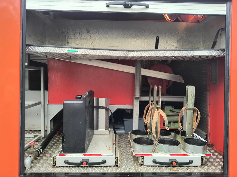 تأجير Iveco Eurocargo 38 025 KM (!) - LIGHT TOWER - GENERATOR - 525L TANK Iveco Eurocargo 38 025 KM (!) - LIGHT TOWER - GENERATOR - 525L TANK: صور 16