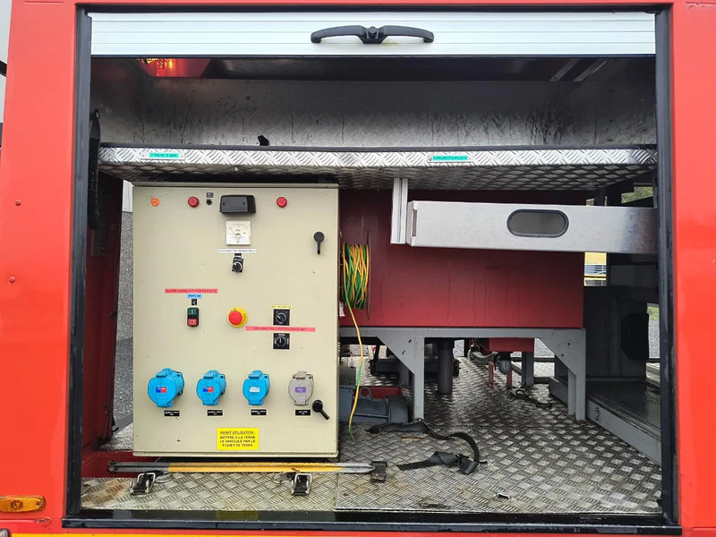 تأجير Iveco Eurocargo 38 025 KM (!) - LIGHT TOWER - GENERATOR - 525L TANK Iveco Eurocargo 38 025 KM (!) - LIGHT TOWER - GENERATOR - 525L TANK: صور 18