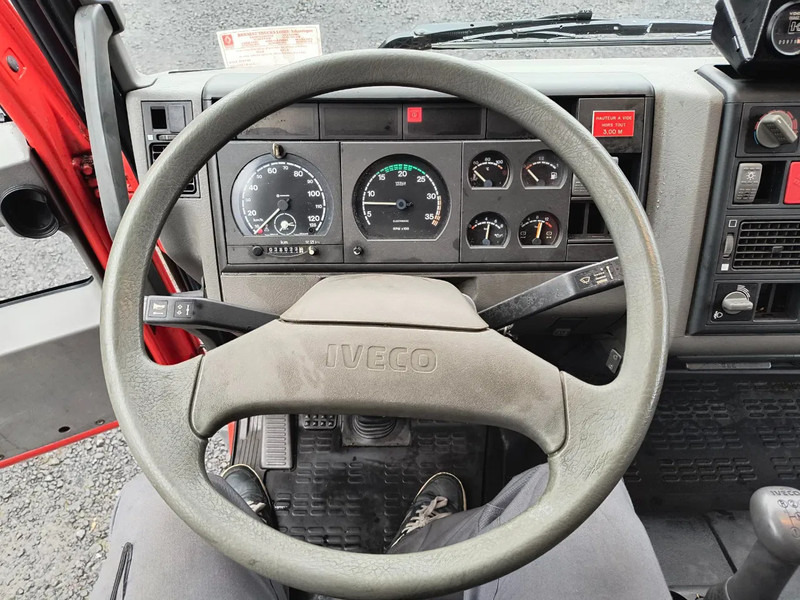تأجير Iveco Eurocargo 38 025 KM (!) - LIGHT TOWER - GENERATOR - 525L TANK Iveco Eurocargo 38 025 KM (!) - LIGHT TOWER - GENERATOR - 525L TANK: صور 10