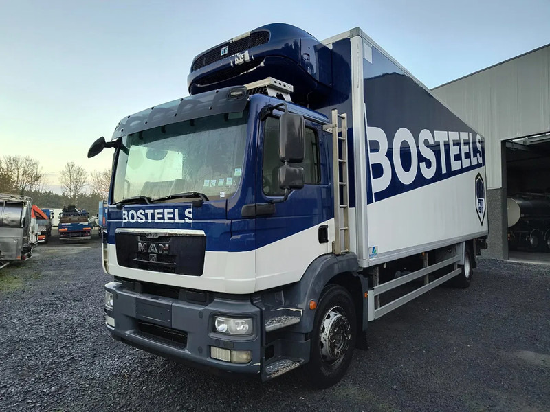 MAN TGM 18.250 2 COMPARTMENTS - 2000KG TAIL LIFT - PROBLEM COOLING UNIT - مبردة شاحنة: صور 1 MAN TGM 18.250 2 COMPARTMENTS - 2000KG TAIL LIFT - PROBLEM COOLING UNIT - مبردة شاحنة: صور 1