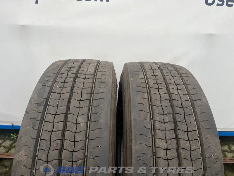 Apollo Apollo 315/70R22.5 EnduRace RA 156/150 M+S 3PMSF gebruikte set - الإطارات - شاحنة: صور 2 Apollo Apollo 315/70R22.5 EnduRace RA 156/150 M+S 3PMSF gebruikte set - الإطارات - شاحنة: صور 2